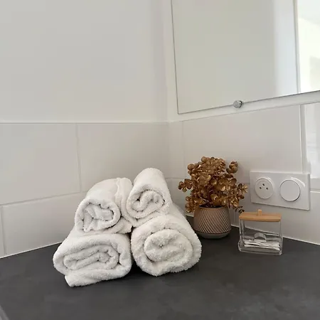 Ekr - Moderne 3 Apartament