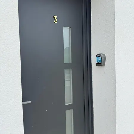Apartament Ekr - Moderne 3 Carbon-Blanc